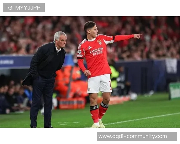 西甲激战本菲卡狂胜曼联神奇扑救点燃全场激情