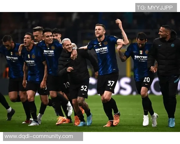 国王杯精彩对决里昂大胜波尔图乌龙球引发全场狂欢